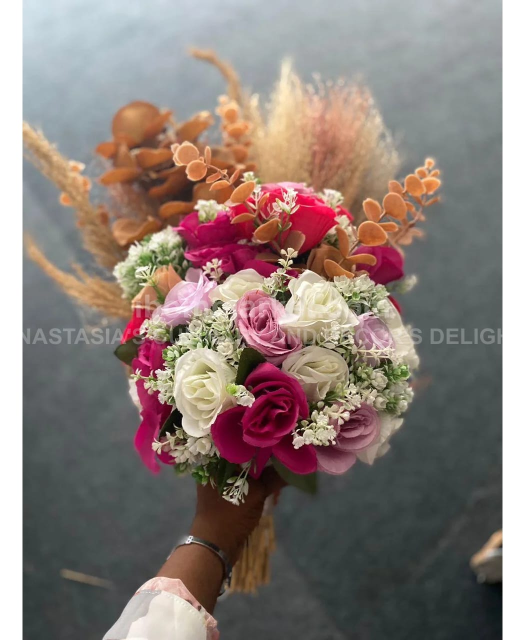 Hand-tied Rose Bouquet