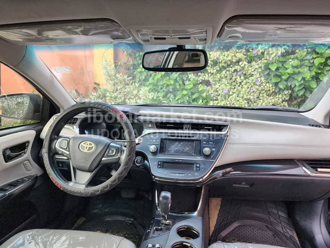 2014 Toyota Avalon Automatic